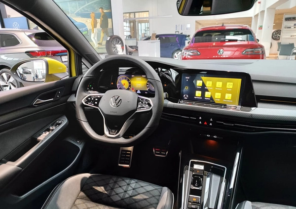 Volkswagen Golf cena 165990 przebieg: 10, rok produkcji 2024 z Muszyna małe 497